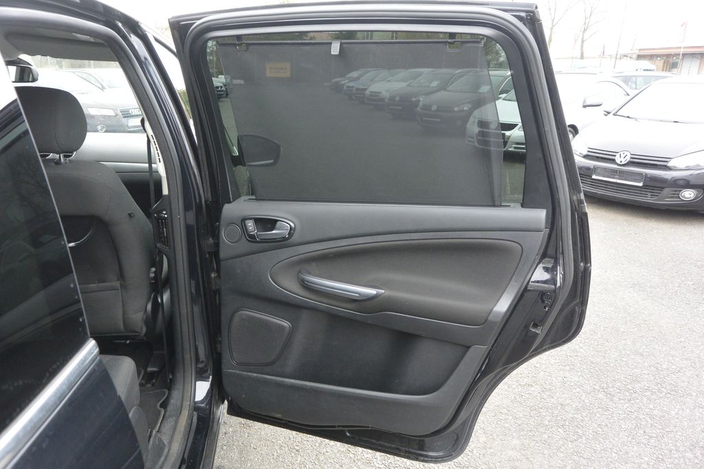 Ford S-MAX MPV 2,2 l 147 kw