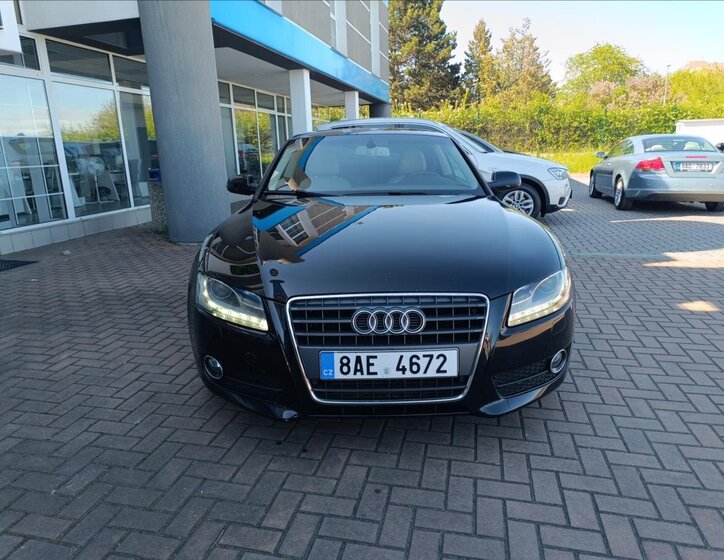 Audi A5 Kupé 2,7 l 140 kw