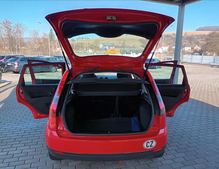 Ford Fiesta Hatchback 1,4 l 59 kw