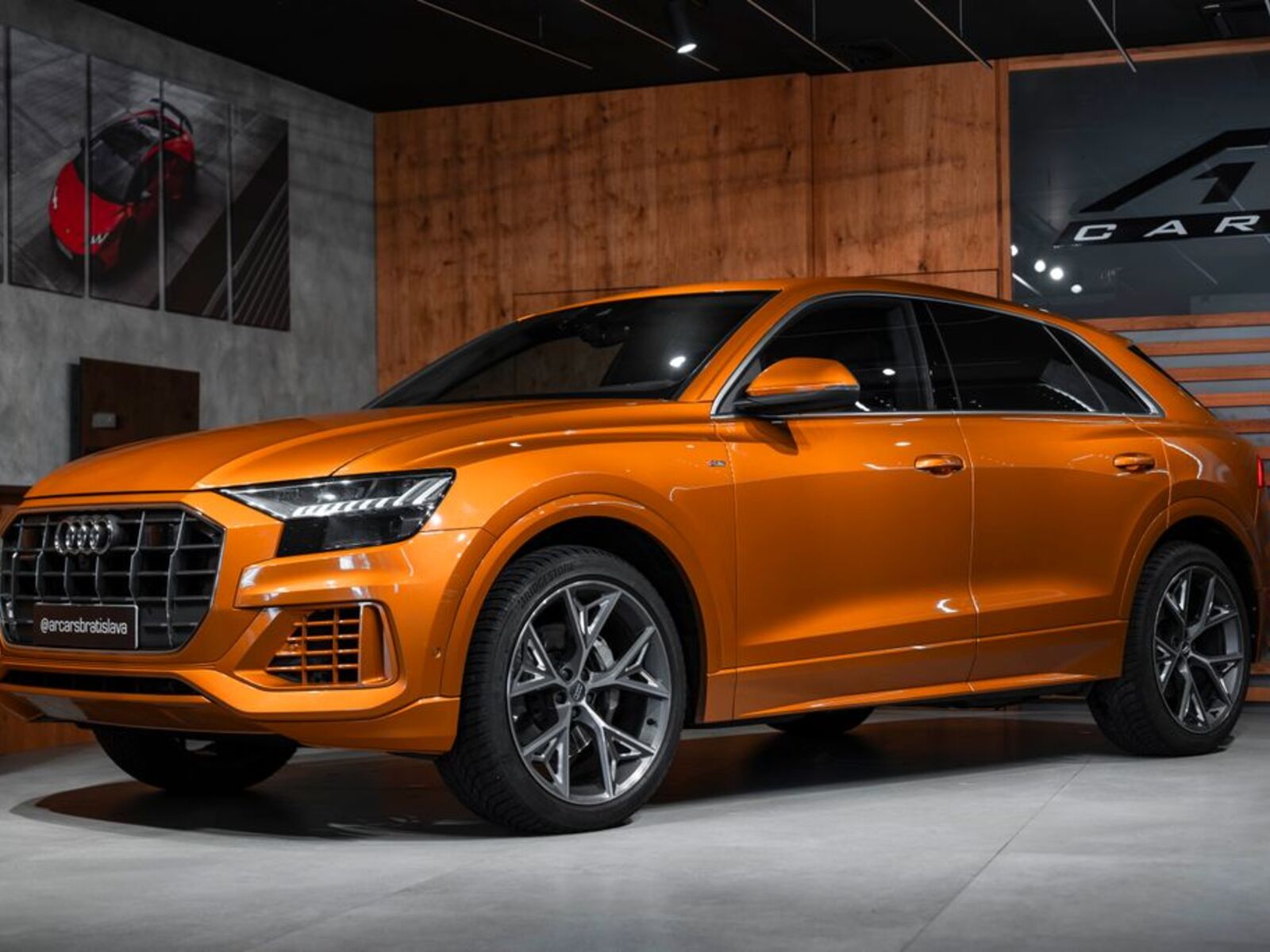 Audi Q8 1