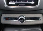 Volvo XC90 34