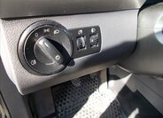 Volkswagen Touran MPV 1,9 l 77 kw