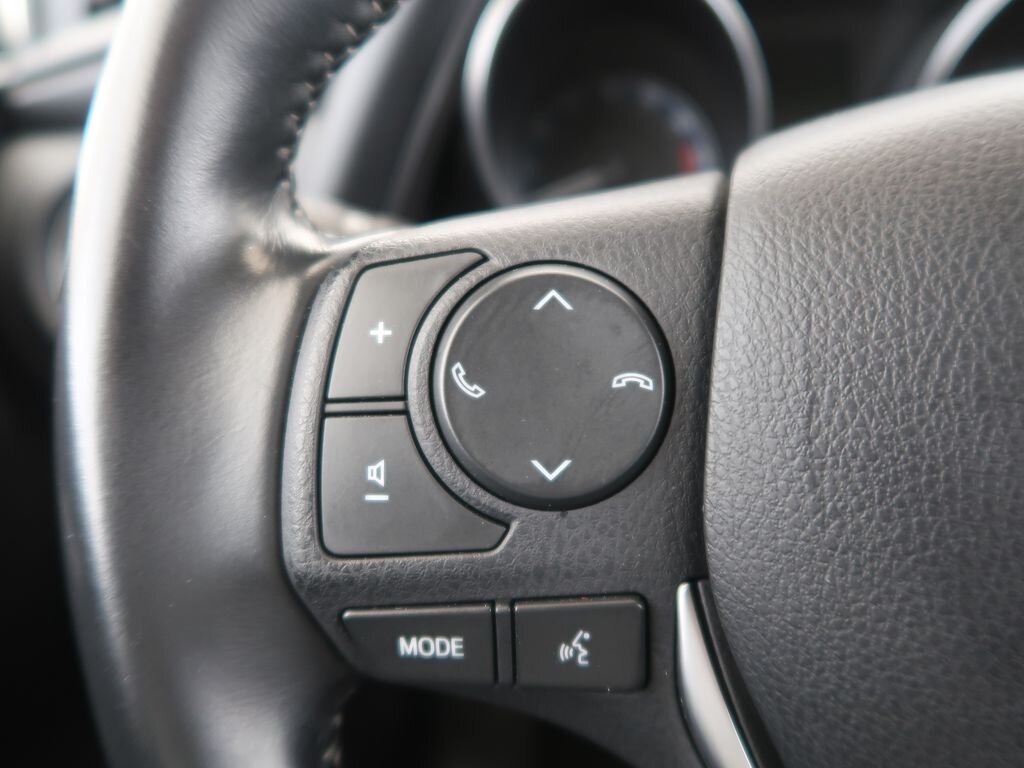 Toyota Auris Kombi 1,6 l 97 kw