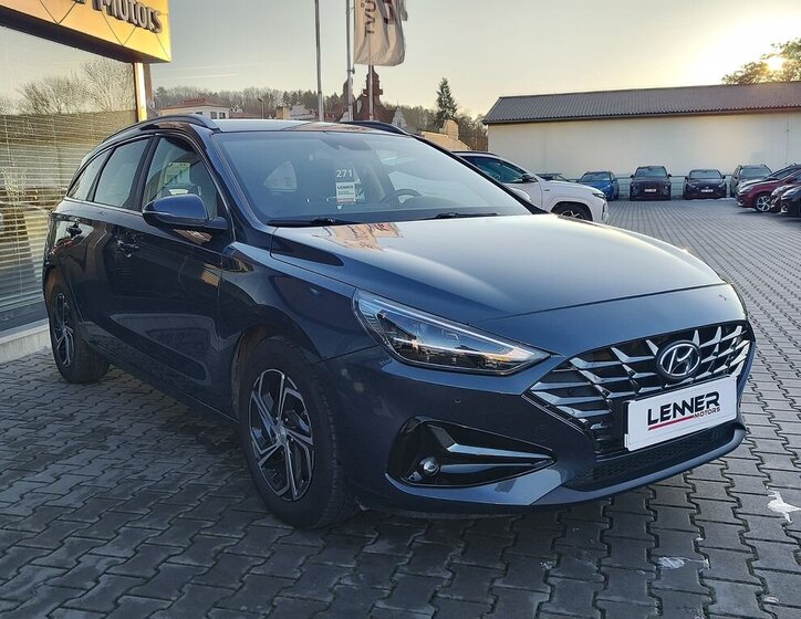 Hyundai i30 Kombi 998,0 88 kw