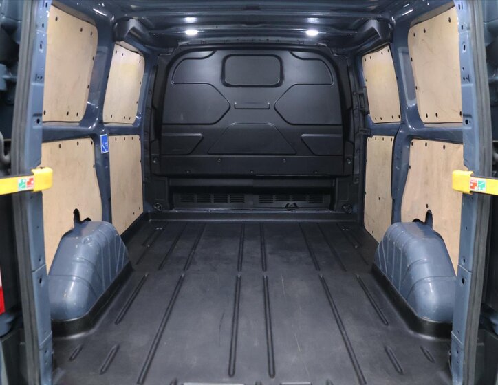Ford Transit Custom Ostatní 2,0 l 77 kw