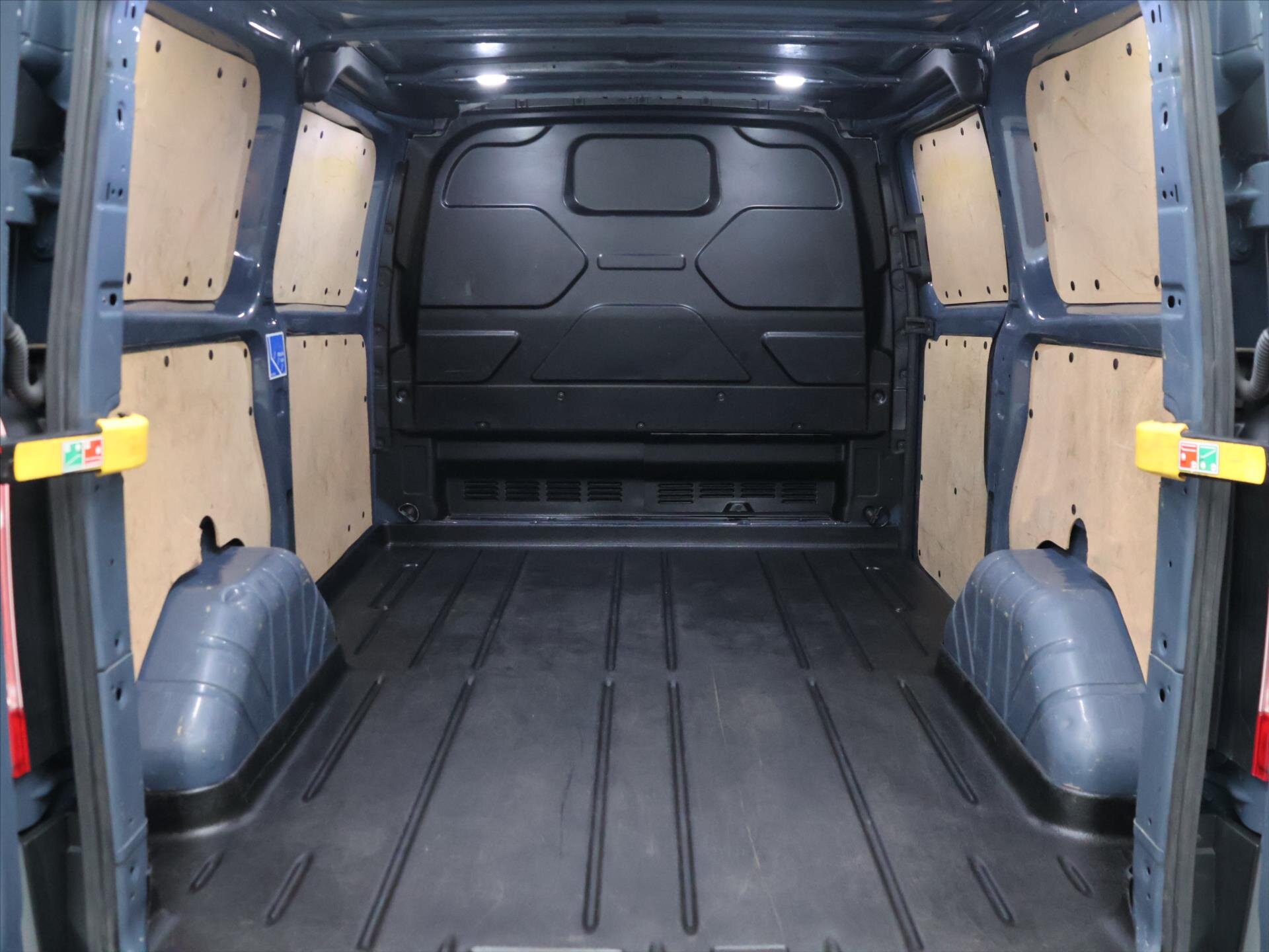 Ford Transit Custom Ostatní 2,0 l 77 kw