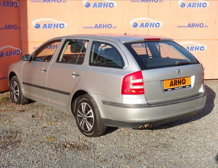 Škoda Octavia Kombi 1,8 l 118 kw