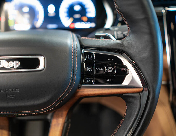 Jeep Grand Cherokee SUV / Terénní 5,7 l 266 kw