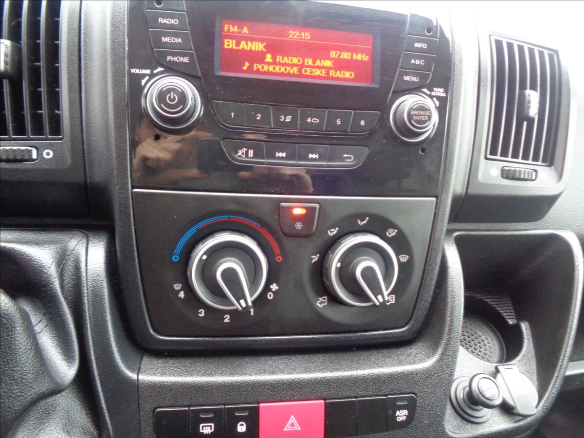 Peugeot Boxer Ostatní 2,2 l 121 kw