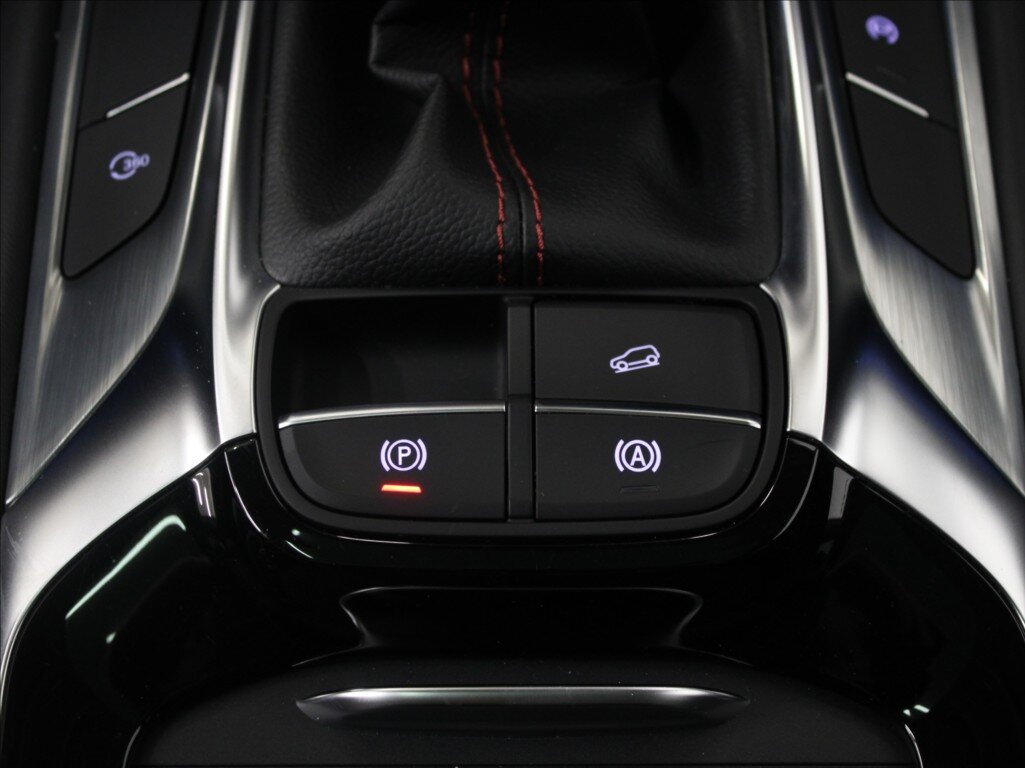 MG HS SUV 1,5 l 119 kw