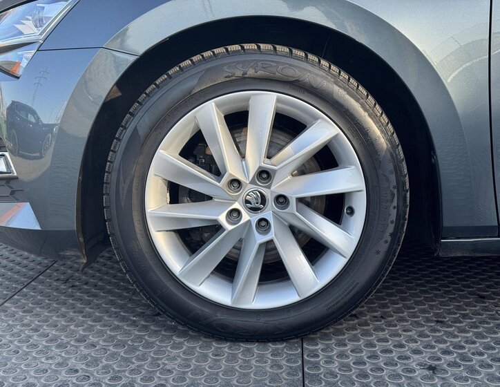 Škoda Superb Kombi 2,0 l 140 kw