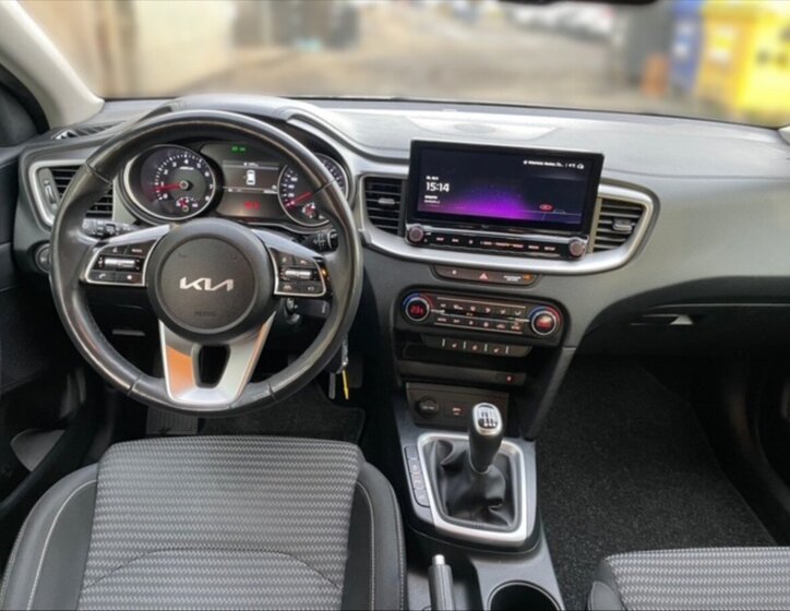 KIA Ceed 9