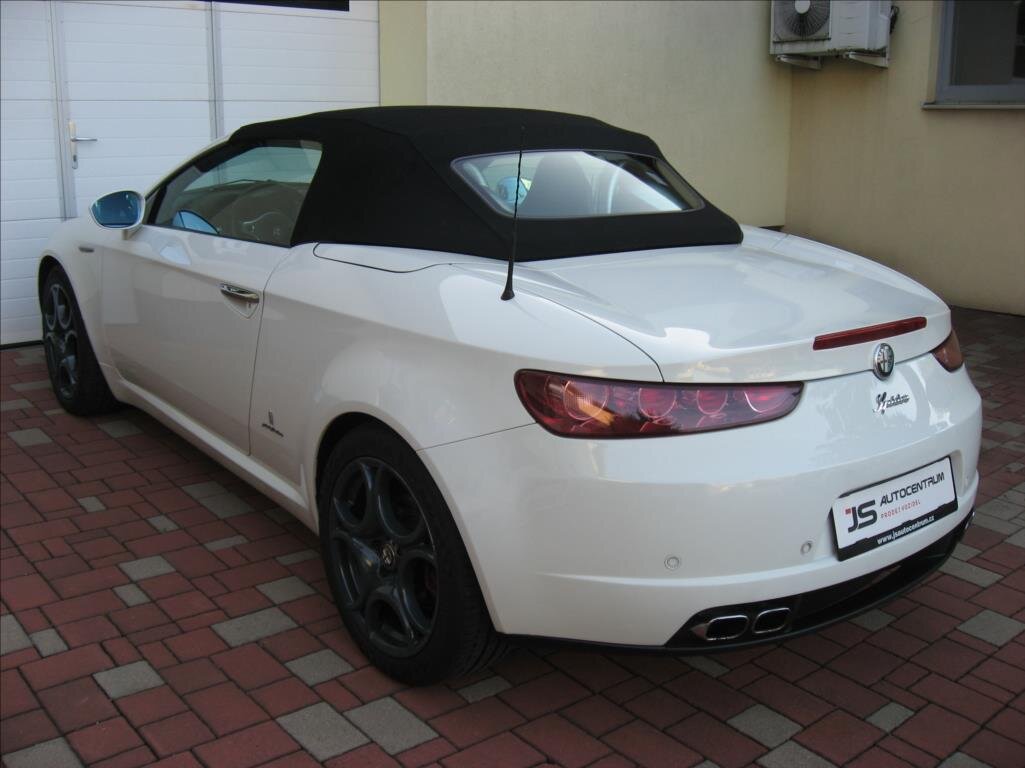 Alfa Romeo Spider Kabriolet 2,2 l 136 kw