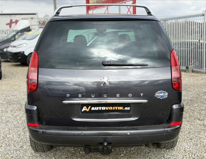 Peugeot 807 MPV 2,2 l 94 kw