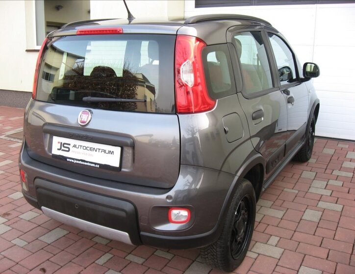 Fiat Panda Hatchback 875,0 63 kw