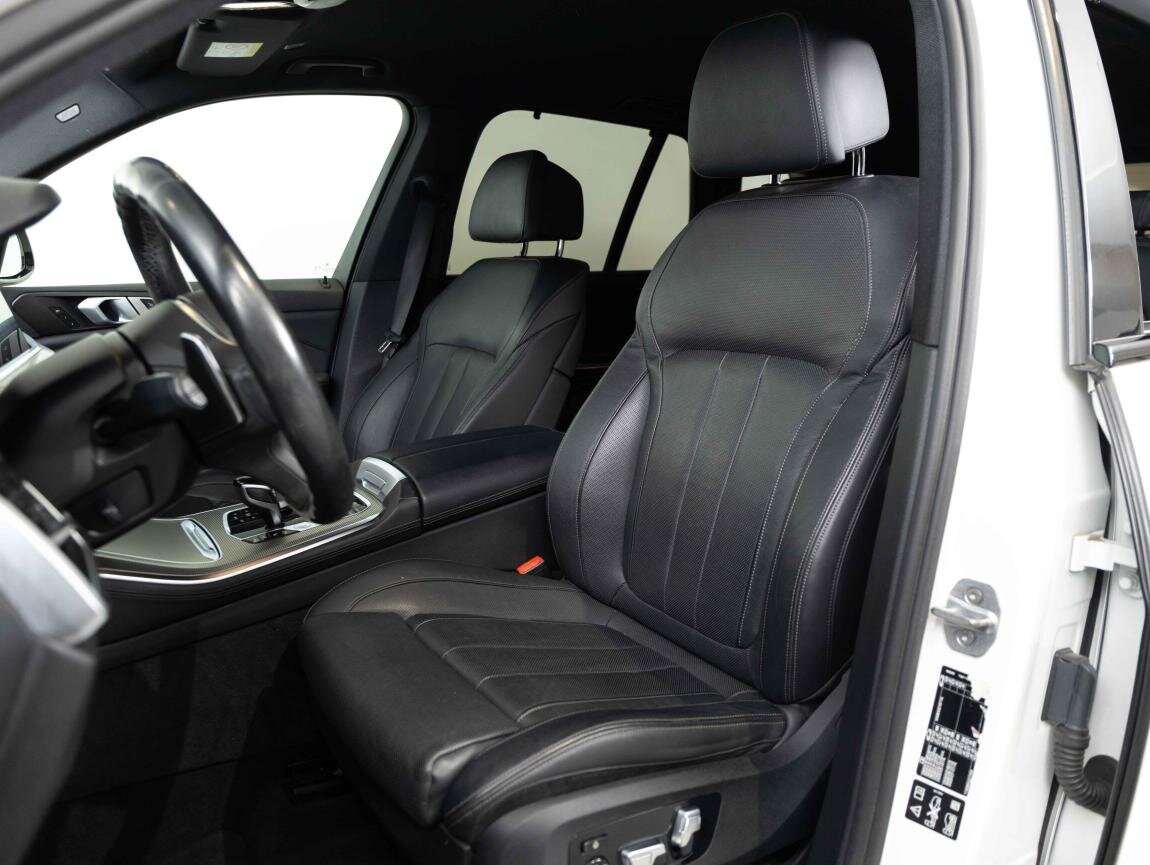 BMW X5 SUV / Terénní 3,0 l 195 kw