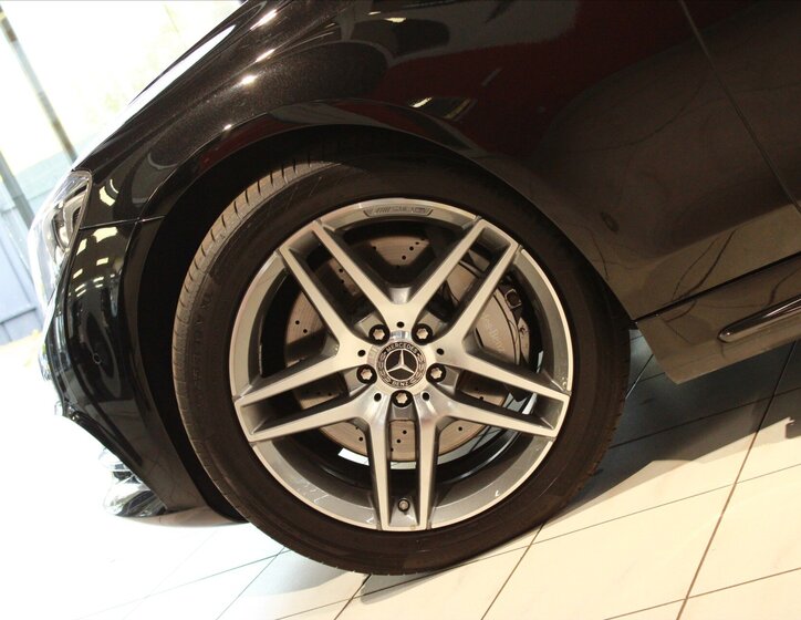 Mercedes-Benz Třídy S 33