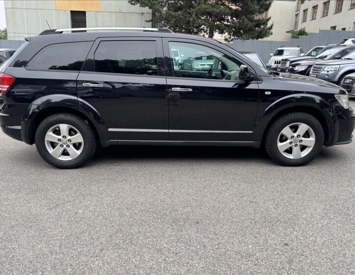Dodge Journey MPV 2,0 l 103 kw