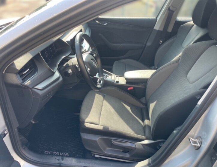 Škoda Octavia Kombi 2,0 l 110 kw