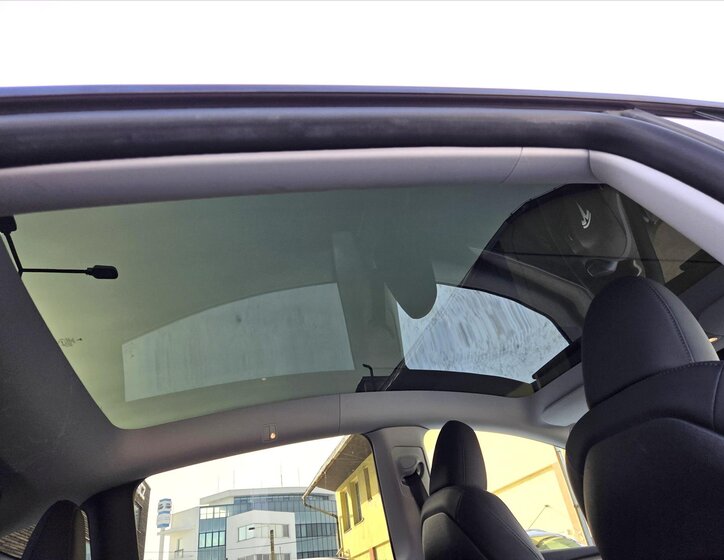 Tesla Model Y SUV 0,0 378 kw