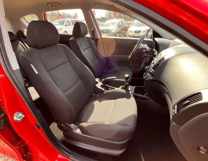 Hyundai i30 Kombi 1,6 l 66 kw