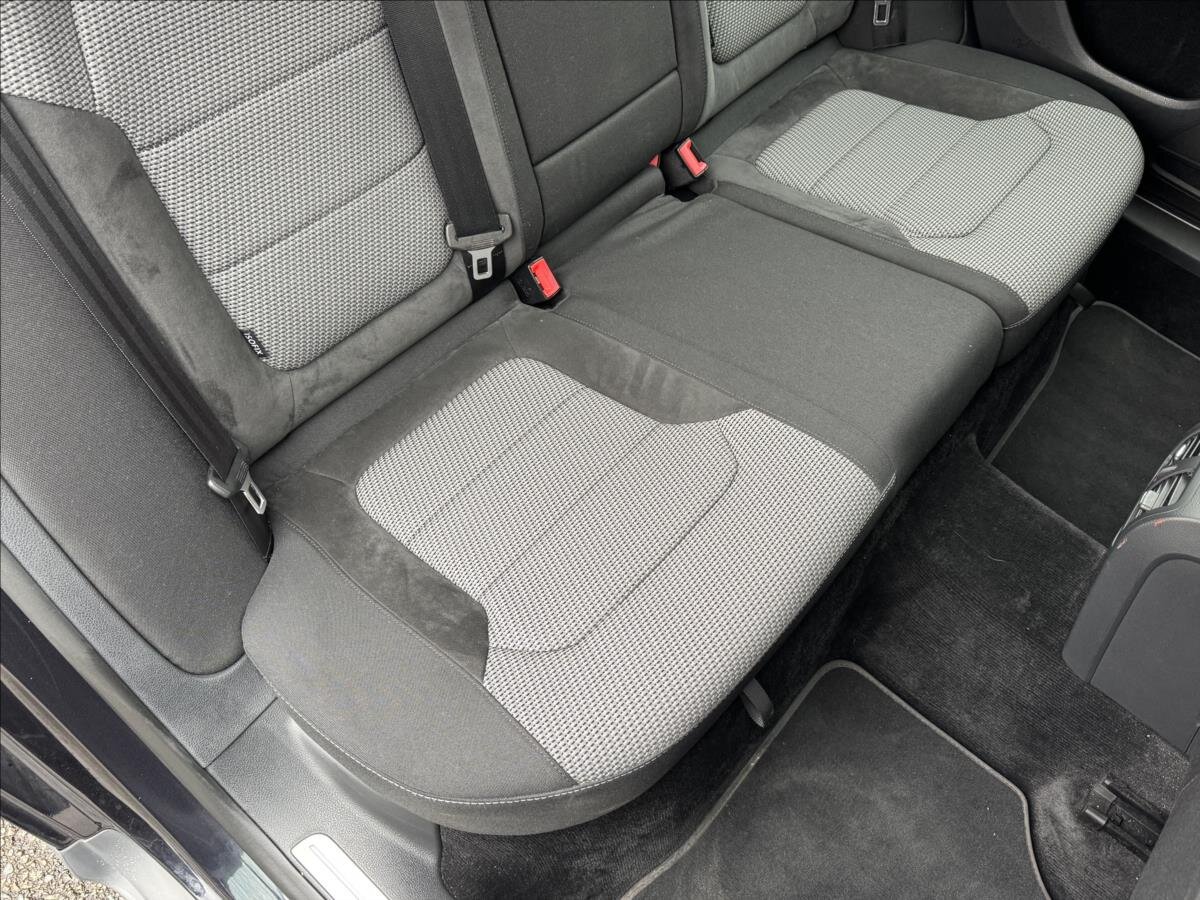 Volkswagen Passat Kombi 2,0 l 125 kw