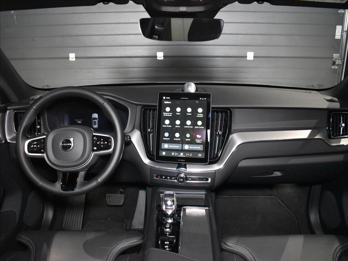 Volvo XC60 SUV / Terénní 2,0 l 184 kw