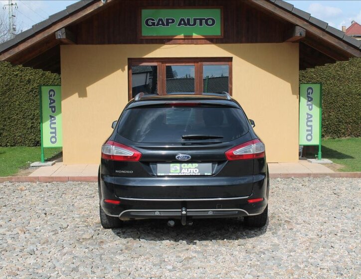 Ford Mondeo Kombi 2,0 l 103 kw