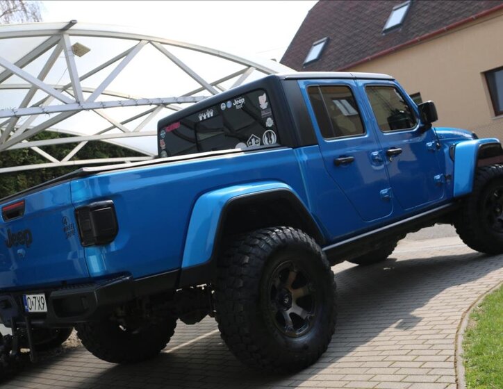 Jeep Gladiator Pick-up 3,7 l 210 kw