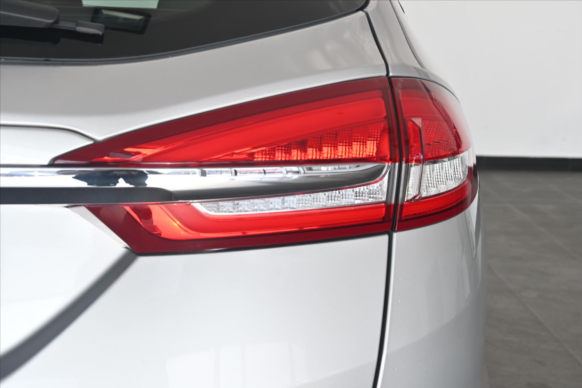 Ford Mondeo Kombi 2,0 l 110 kw