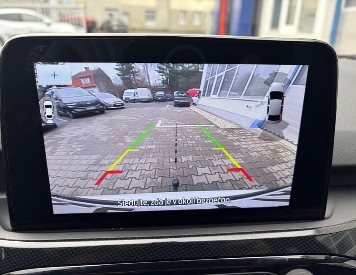 Ford Kuga SUV / Terénní 2,5 l 140 kw