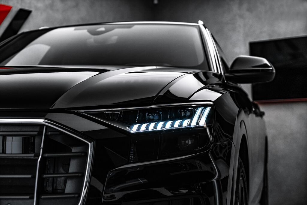 Audi Q8 SUV / Terénní 3,0 l 210 kw