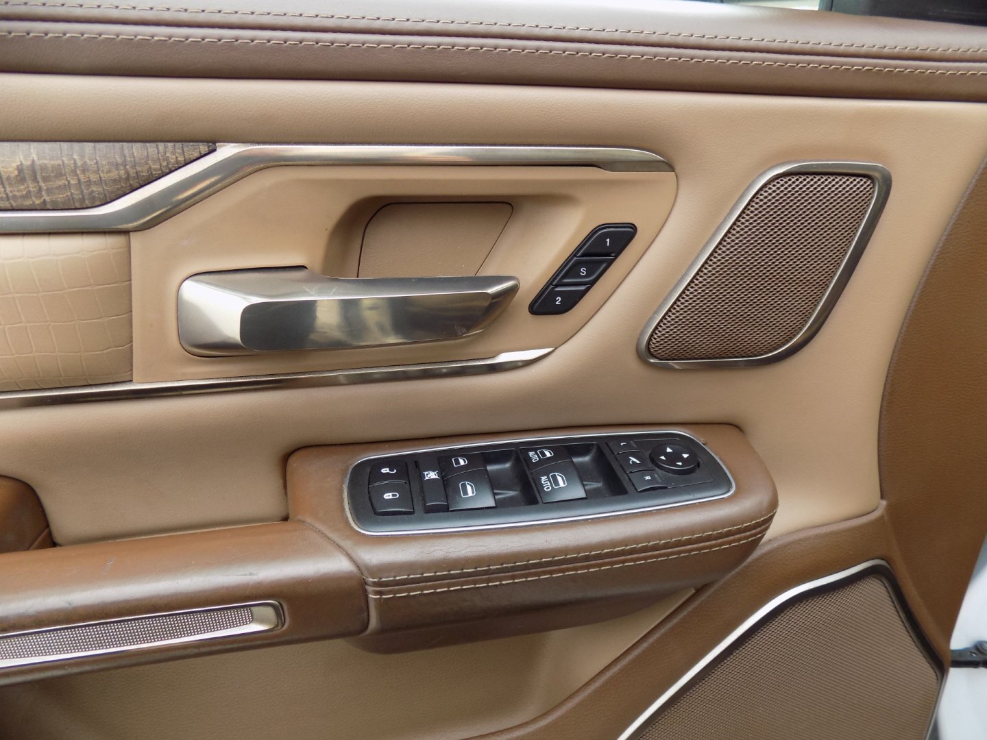 Dodge RAM 1500 Pick-up 5,7 l 295 kw