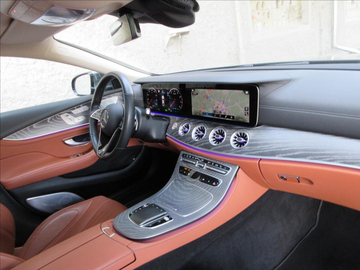 Mercedes-Benz CLS Sedan / Limuzína 3,0 l 270 kw