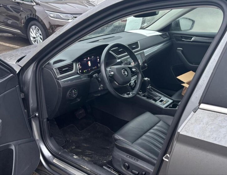 Škoda Superb Kombi 2,0 l 147 kw