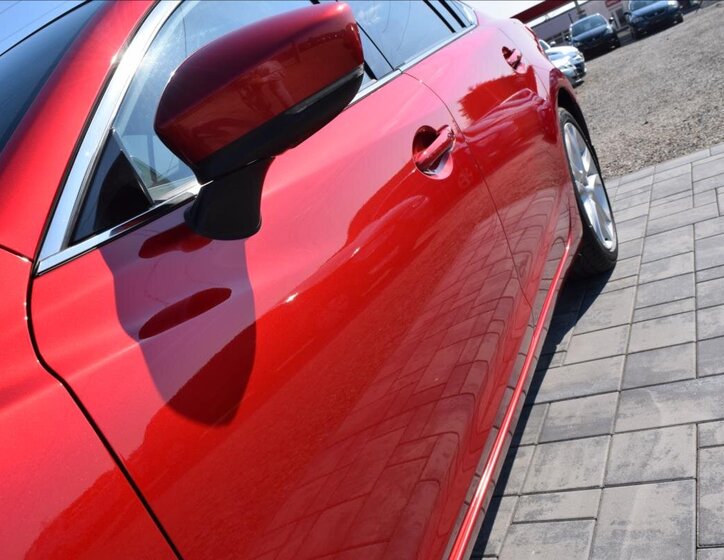 Mazda 6 Sedan / Limuzína 2,5 l 141 kw