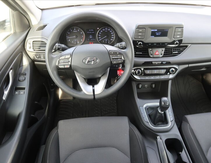 Hyundai i30 Kombi 1,4 l 73 kw