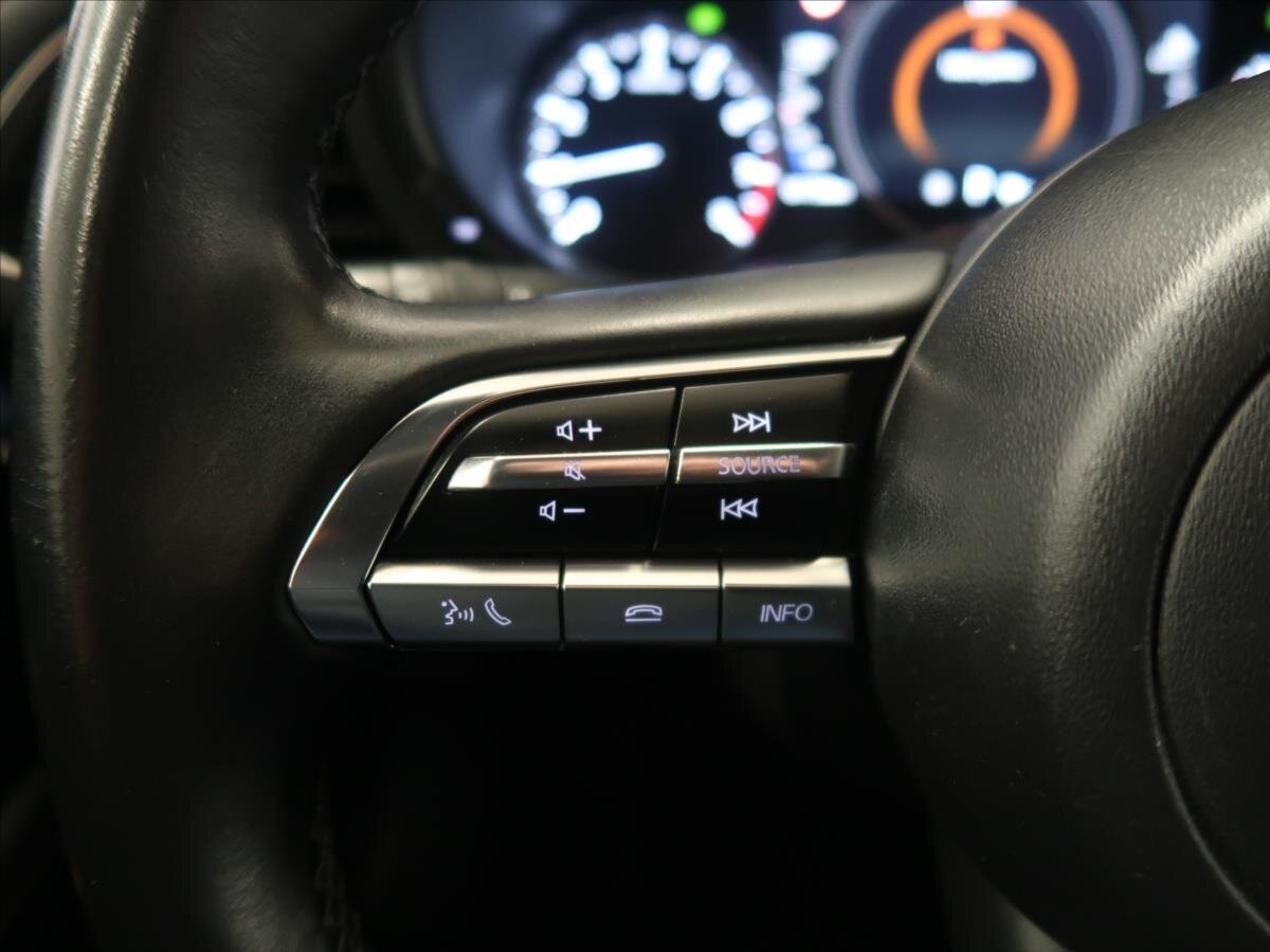 Mazda 3 Hatchback 2,0 l 110 kw