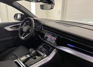 Audi Q8 11