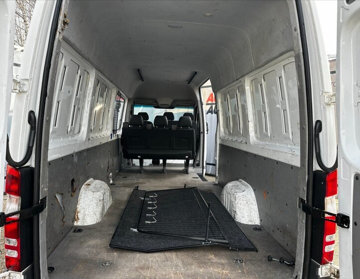 Mercedes-Benz Sprinter Skříň 2,1 l 120 kw