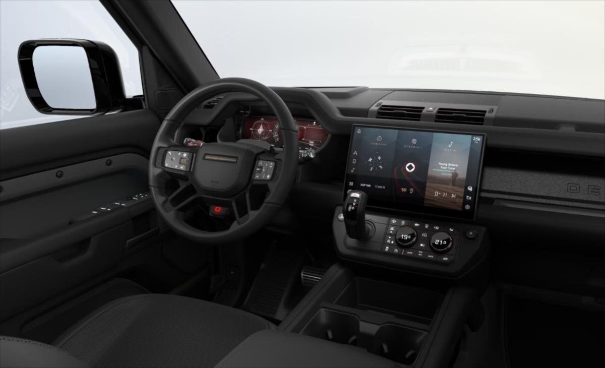 Land Rover Defender SUV / Terénní 4,4 l 467 kw