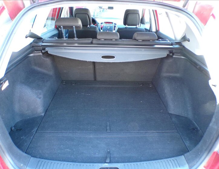 KIA Ceed Kombi 1,4 l 77 kw