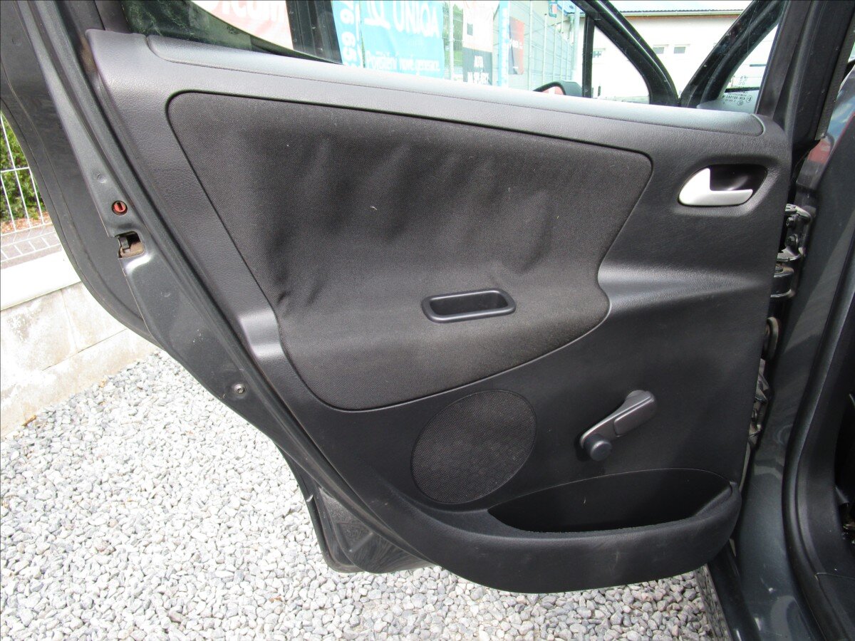 Peugeot 207 Hatchback 1,4 l 70 kw