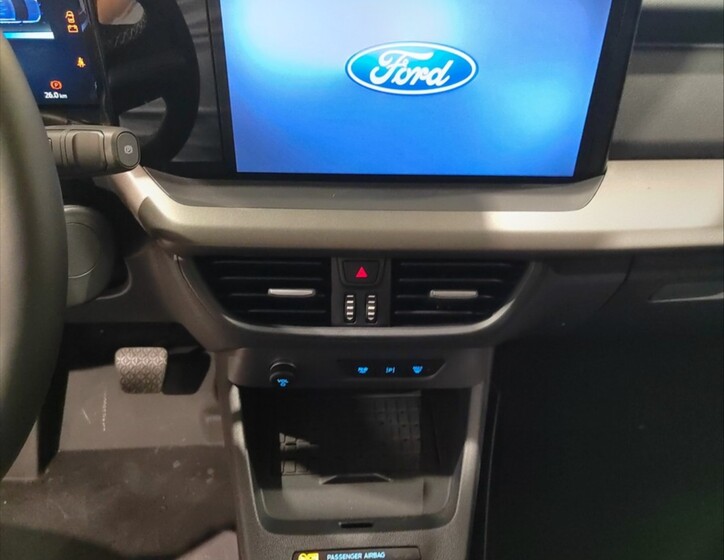 Ford Transit Courier 22