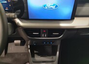 Ford Transit Courier 22