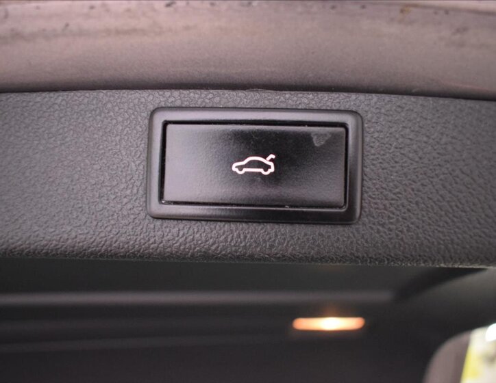 Škoda Superb Kombi 2,0 l 125 kw