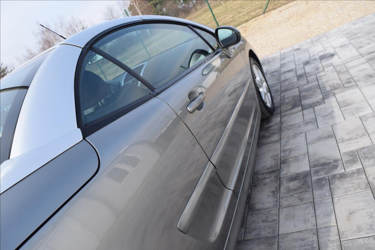 Peugeot 207 Kabriolet 1,6 l 88 kw