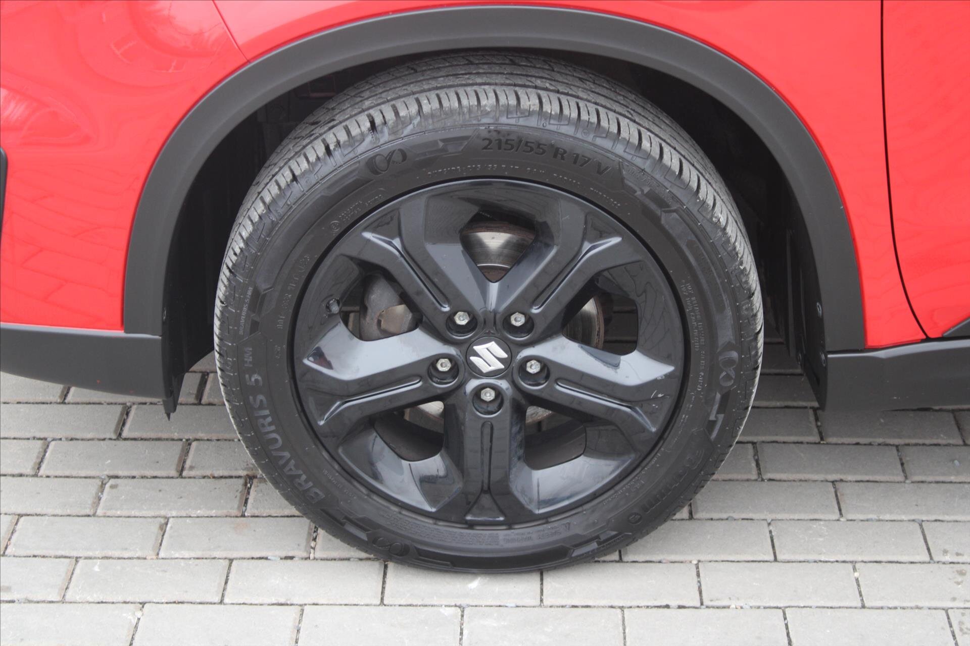 Suzuki Vitara SUV 1,4 l 103 kw