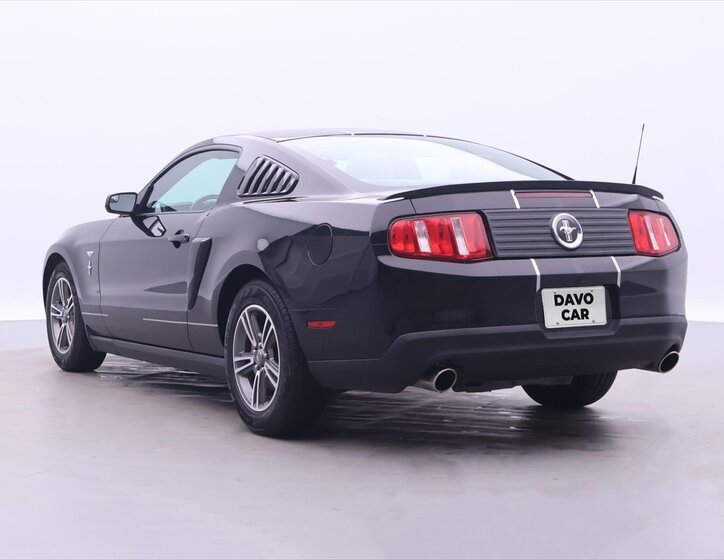 Ford Mustang Kupé 3,7 l 227 kw