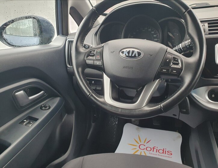 KIA Rio Hatchback 1,2 l 61 kw